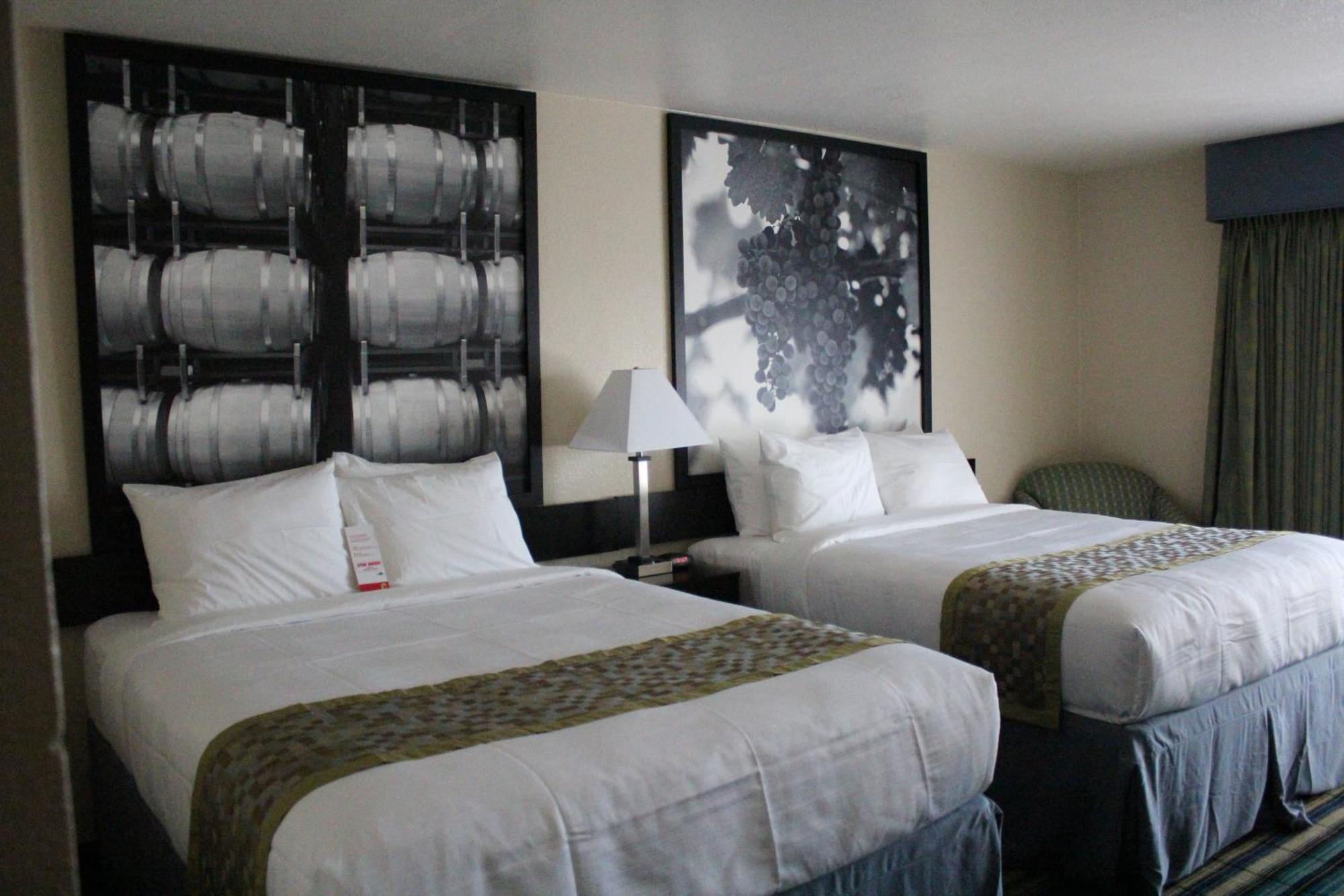 Super 8 By Wyndham Vallejo/Napa Valley Exterior foto